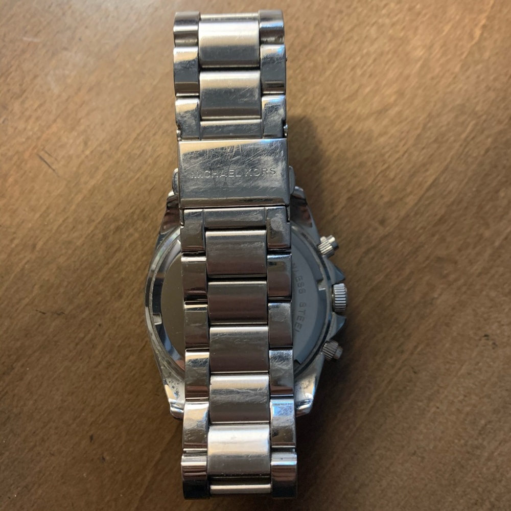 MICHAEL Michael Kors Watch - Picture 3 of 4